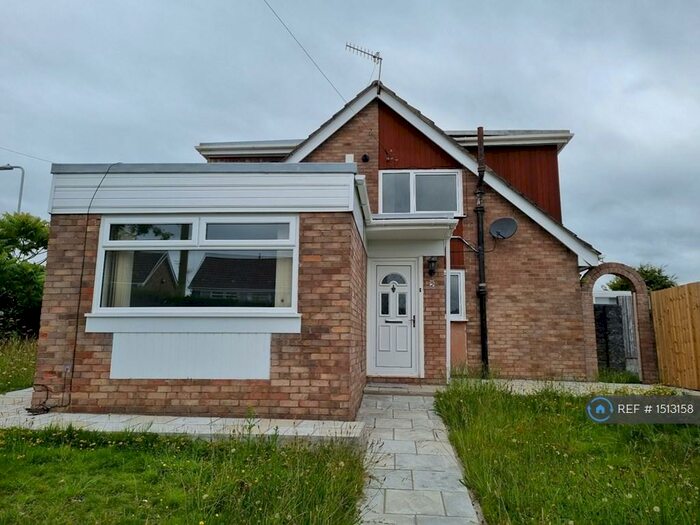 3 Bedroom Semi-Detached House To Rent In Penrhiw Road, Morriston, Swansea, SA6
