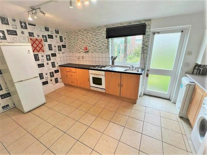 3 Bedroom Terraced House To Rent In The Avenue, Salford, M7