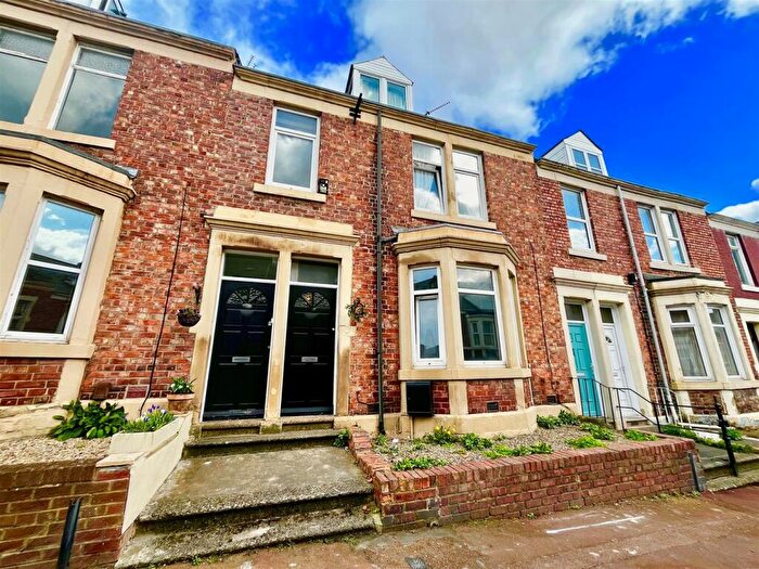 2 Bedroom Apartment To Rent In Rectory Road, Bensham, Gateshead, NE8
