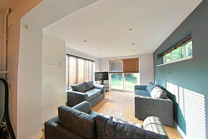 1 Bedroom House Of Multiple Occupation To Rent In Ashby Road, Loughborough - Inc Bills Option, LE11