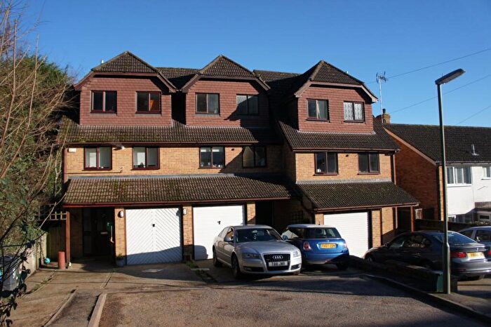 3 Bedroom Terraced House To Rent In Garibaldi Road, Redhill, RH1