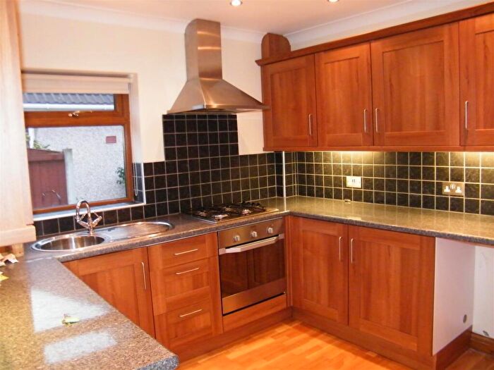 3 Bedroom Semi-Detached House To Rent In Oxcliffe Road, Heysham, LA3