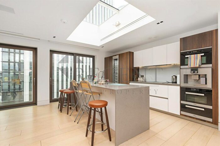 1 Bedroom Apartment To Rent In Roman House, Wood Street, EC2Y