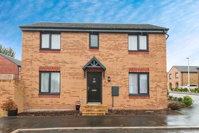 3 Bedroom Detached House For Sale In Vesta Close, Exeter, Devon, EX1