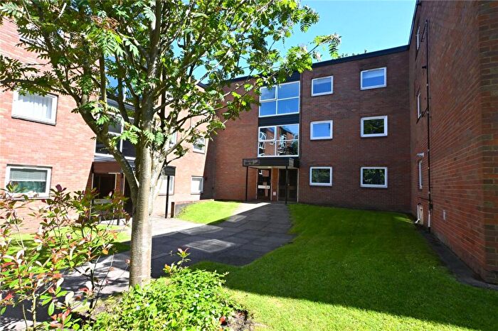 1 Bedroom Apartment For Sale In Wake Green Park, Moseley, Birmingham, B13