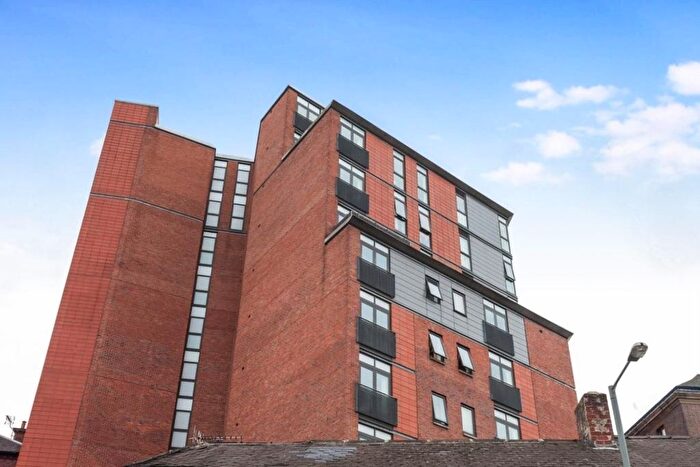2 Bedroom Flat To Rent In West Street, Sheffield, S1
