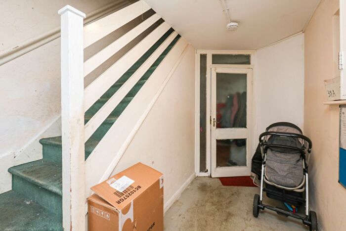 2 Bedroom Flat For Sale In London, E12