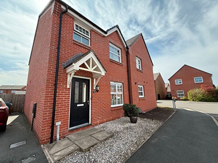 3 Bedroom Semi-Detached House For Sale In Rozman Park, Leigh, WN7