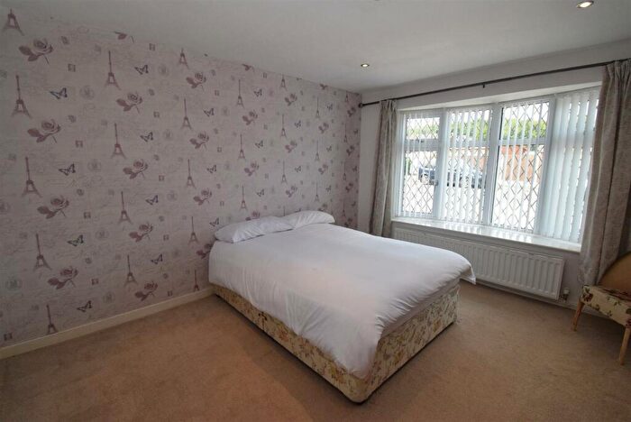 2 Bedroom Bungalow For Sale In Whitehouse Close, Shelton Lock, Derby, DE24