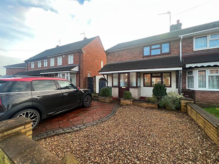 2 Bedroom Property To Rent In Slade Road, Wolverhampton, WV10