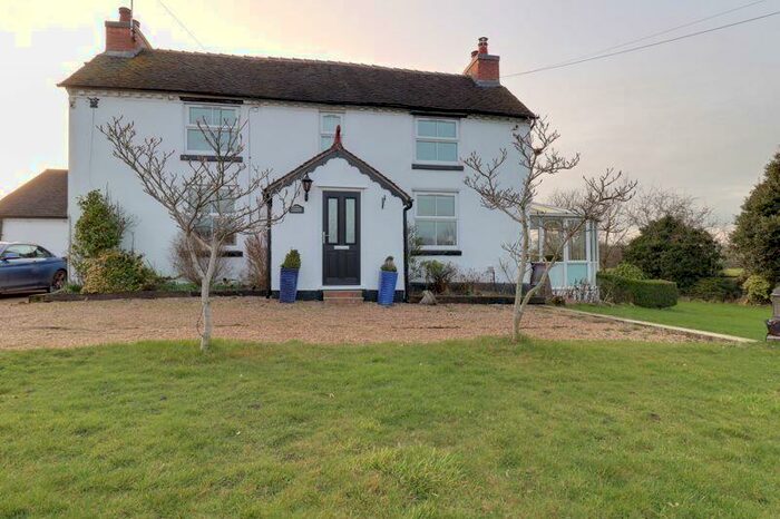 4 Bedroom Detached House To Rent In Eccleshall, Stafford, ST21