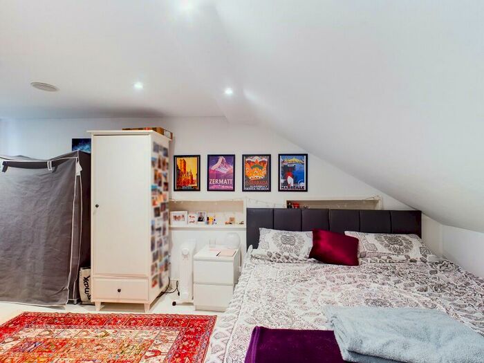 4 Bedroom Maisonette To Rent In Clarendon Road, Hove, East Sussex, BN3