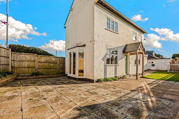 3 Bedroom Detached House For Sale In Park Road, Cosby, Leicester, LE9