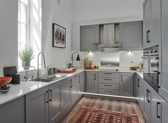 2 Bedroom Apartment For Sale In The Head Quarters, Military Head Quarters Building, Steeles Road, GU11