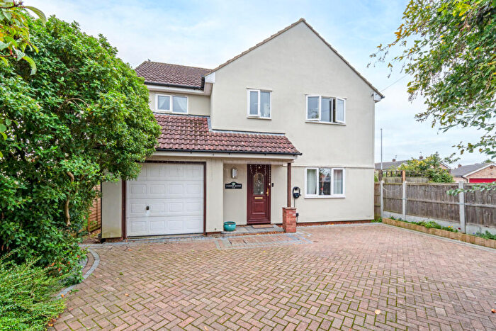 4 Bedroom Detached House For Sale In Broadfield, High Roding, CM6