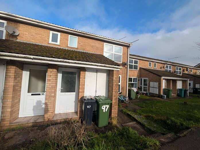 2 Bedroom Maisonette To Rent In North Street, Stanground, PE2