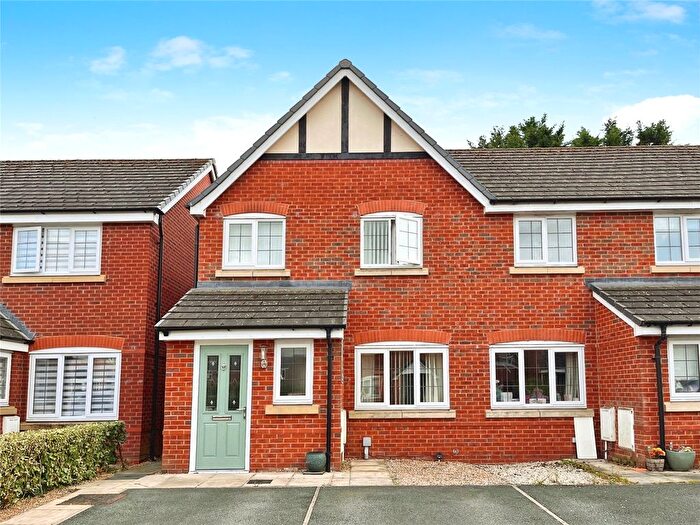 3 Bedroom End Terrace House For Sale In Heritage Way, Llanymynech, Shropshire, SY22