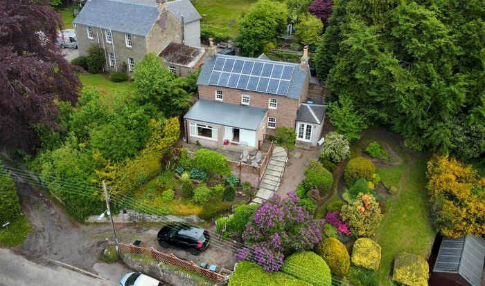 3 Bedroom Detached House For Sale In Elston, Dunkeld Road, Bankfoot, Perth, PH1