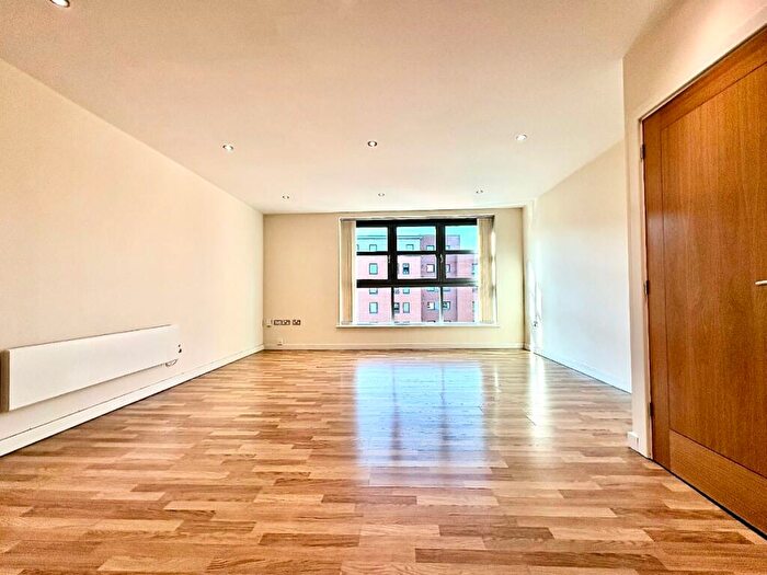 2 Bedroom Apartment To Rent In Brewery Wharf, Mowbray Street, Kelham Island, Sheffield, S3