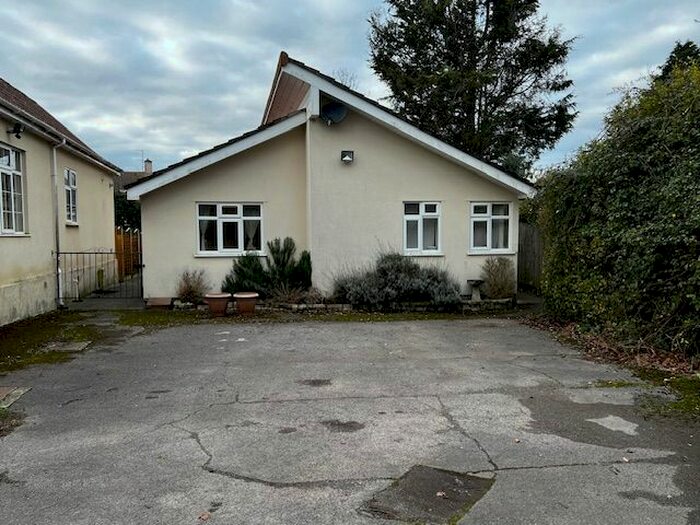 2 Bedroom Bungalow To Rent In Charlton Lane, Brentry, Bristol, BS10