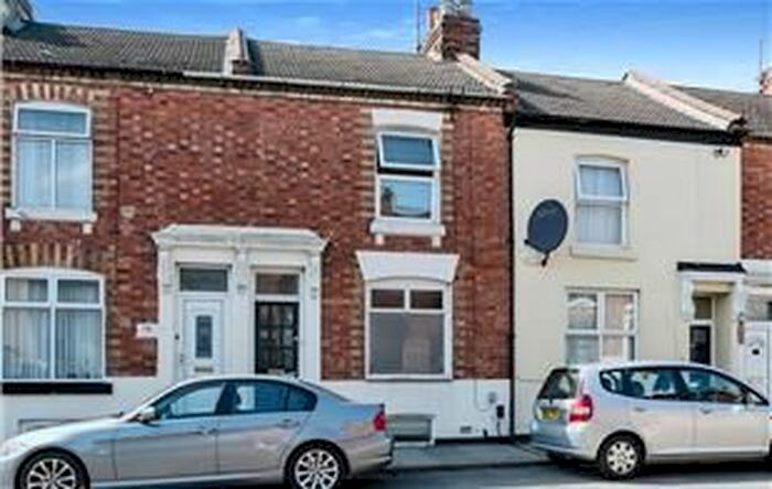 2 Bedroom Terraced House To Rent In Overstone Road, Northampton, NN1