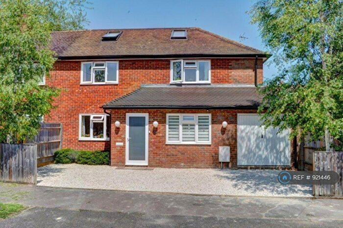 5 Bedroom Semi-Detached House To Rent In Marefield Road, Marlow, SL7