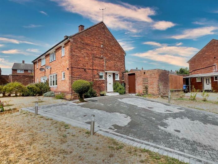 Houses for sale & to rent in IP2 9QH, Bridgwater Road, Sprites Ipswich