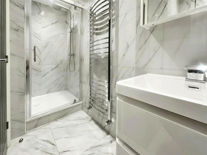 1 Bedroom Flat To Rent In Rock Avenue, Gillingham, Kent, ME7