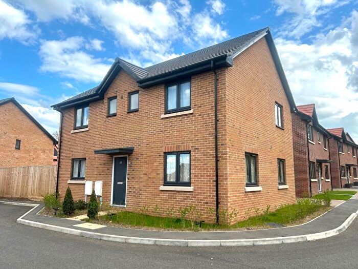 4 Bedroom Detached House To Rent In Henry Hoare Drive, Glebe Farm, MK17