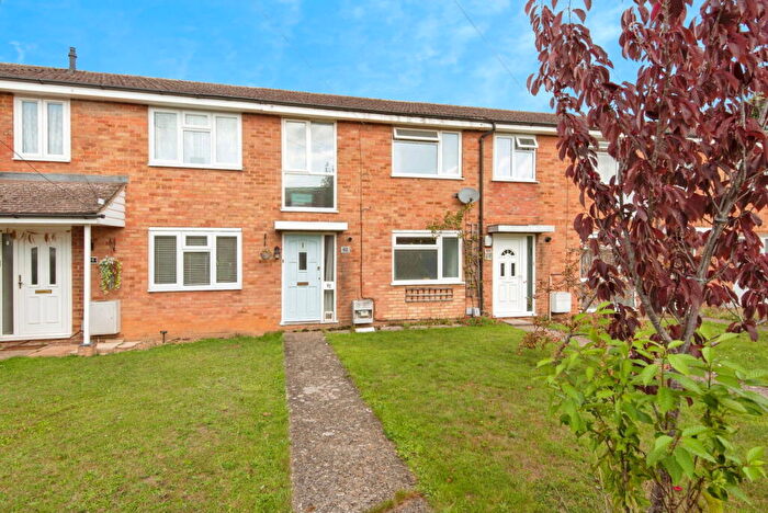 3 Bedroom Terraced House For Sale In Halsey Drive, Hitchin, SG4