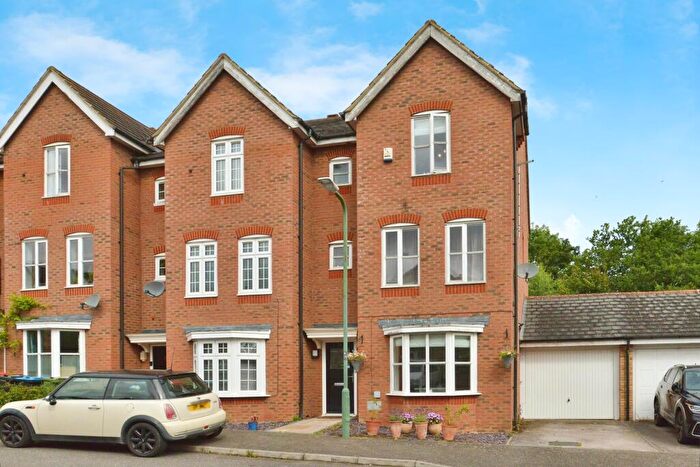 5 Bedroom House To Rent In Clifton Moor, Oakhill, Milton Keynes, MK5