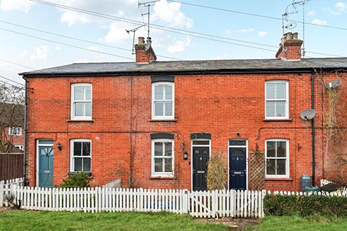 2 Bedroom Terraced House To Rent In Oxford Road, Sutton Scotney, SO21