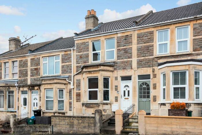 5 Bedroom Terraced House To Rent In Coronation Avenue, Bath, BA2