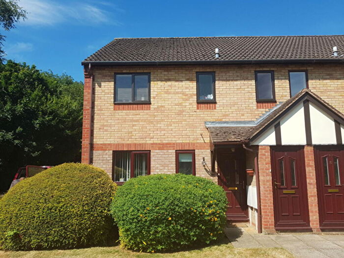 1 Bedroom Apartment To Rent In Longworth Close, Banbury, OX16