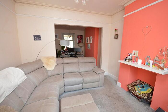 3 Bedroom Terraced House For Sale In Cowick Road, Exeter, Devon, EX2