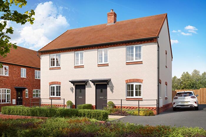 3 Bedroom Town House For Sale In Clifton Pastures, Clifton, Nottingham, NG11