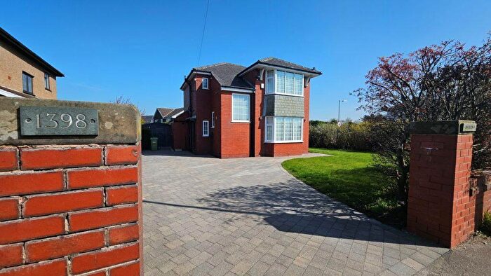 3 Bedroom Detached House To Rent In Junction Road West, Lostock, BL6