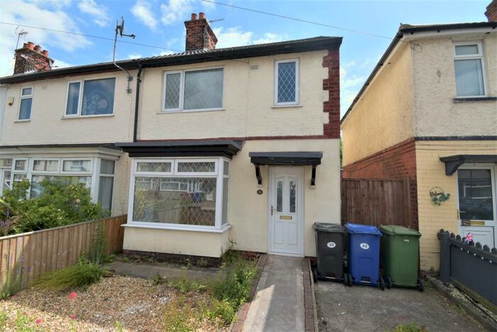 3 Bedroom Semi-Detached House To Rent In Clarendon Road, Grimsby, South Humberside, DN34