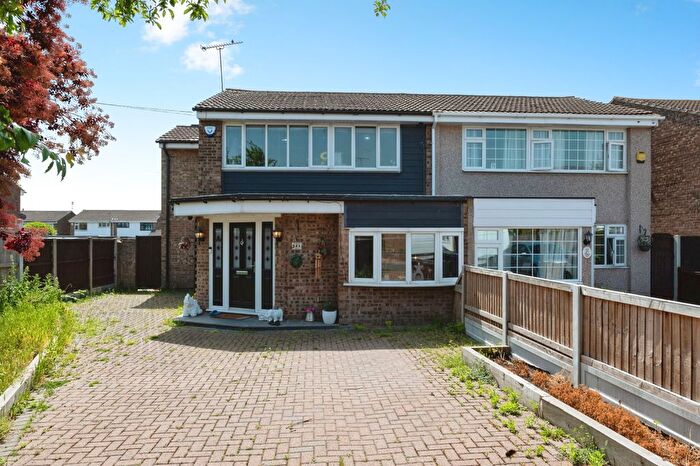 1 Bedroom Property To Rent In Solway, Tilbury, RM18