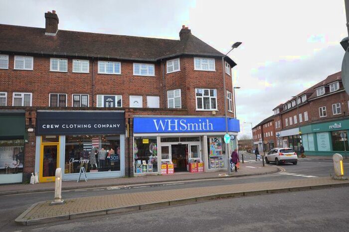4 Bedroom Flat To Rent In Highway Court, Beaconsfield, HP9