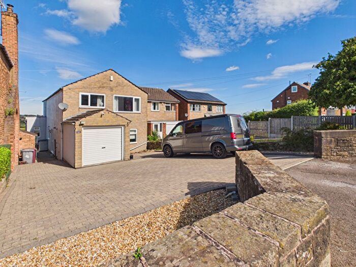 4 Bedroom Detached House For Sale In Holmley Lane, Dronfield, Derbyshire, S18