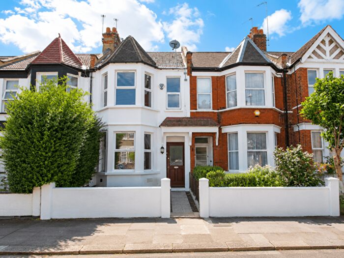 1 Bedroom Maisonette To Rent In Ladysmith Road, Harrow, Middlesex, HA3