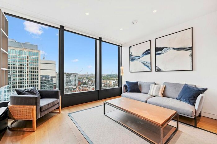 2 Bedroom Flat To Rent In Buckingham Gate, Westminster, SW1E