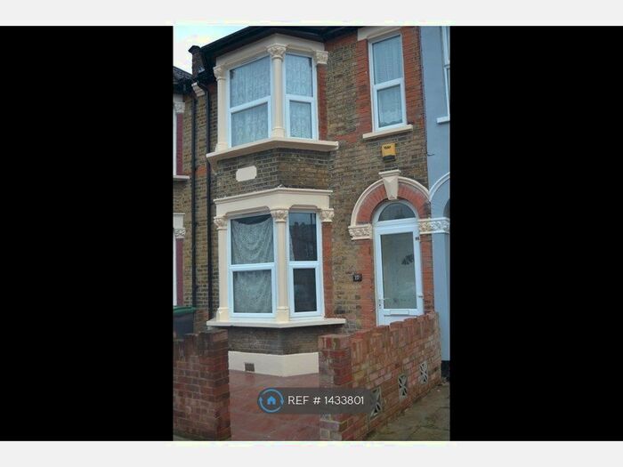 4 Bedroom Terraced House To Rent In Chalgrove Road, London, N17