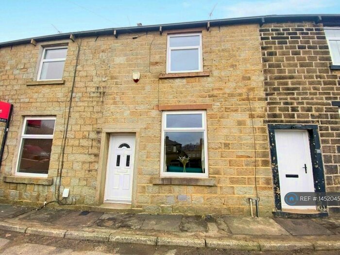 2 Bedroom Terraced House To Rent In South Street, Rawtenstall, Rossendale, BB4