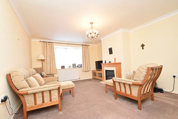 2 Bedroom Detached Bungalow For Sale In Bishops Road, Somersham, PE28