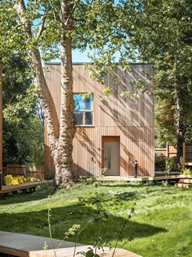 3 Bedroom Property For Sale In Evergreen Walk, Honor Oak, SE23