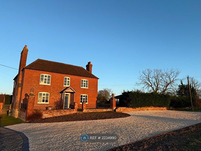 4 Bedroom Detached House To Rent In White Ladies Aston, Worcester, WR7