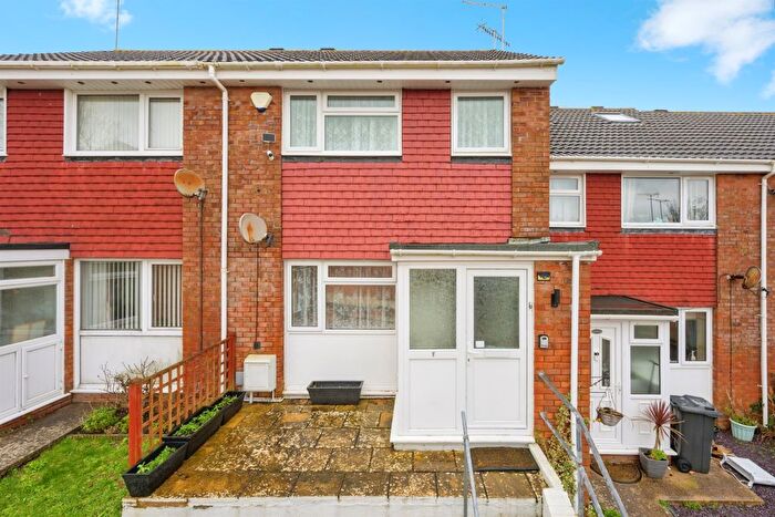 2 Bedroom End Terrace House For Sale In Westlake Close, Torpoint, PL11