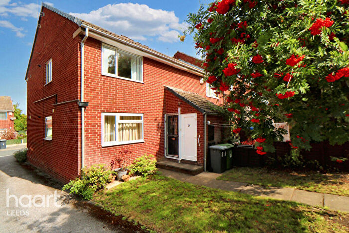 1 Bedroom Apartment For Sale In Lydgate, Leeds, LS9